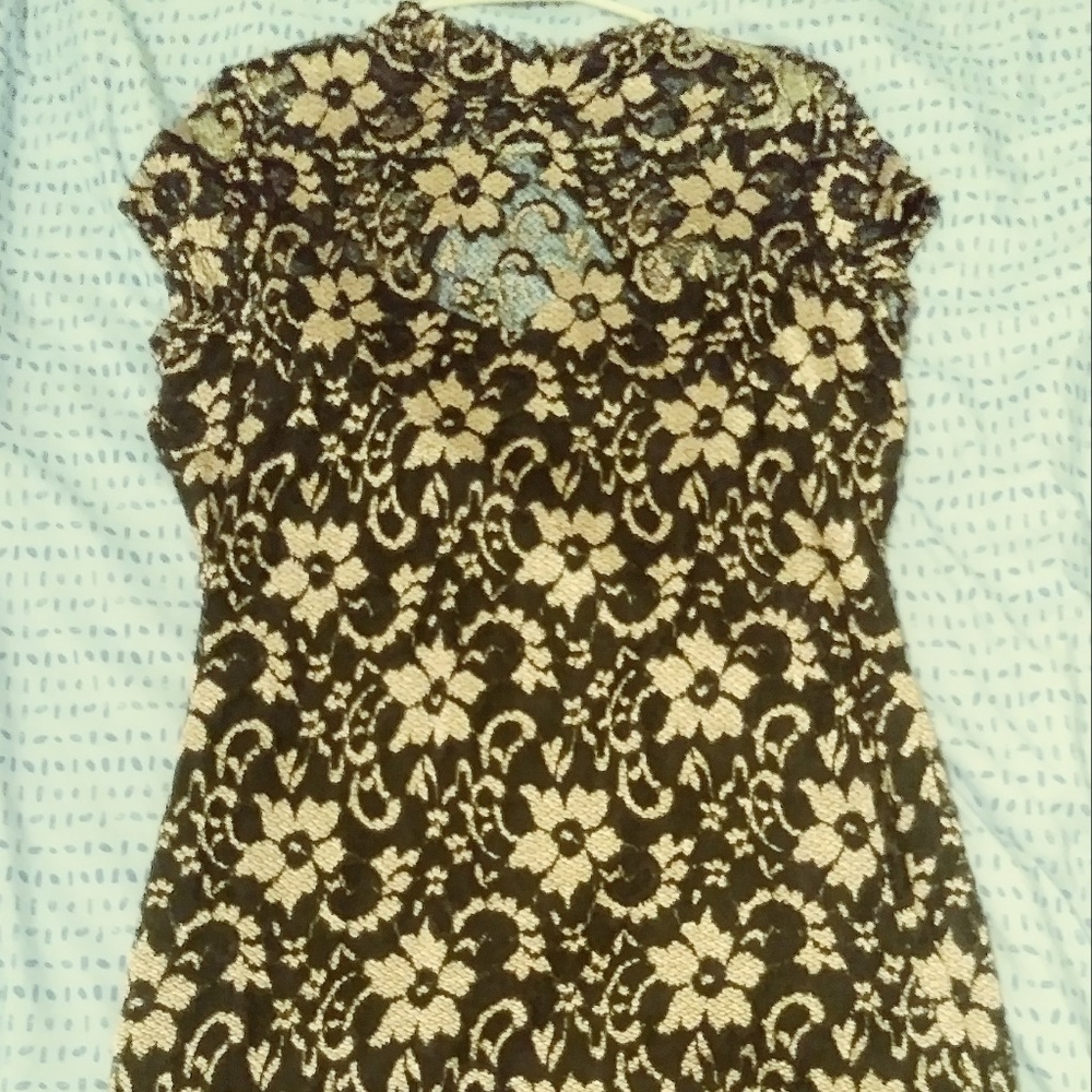 Beatiful ROSE GOLD PINK and Black lace dress